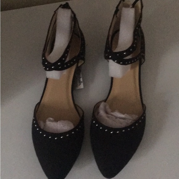Pretty suede flats - Picture 3 of 4